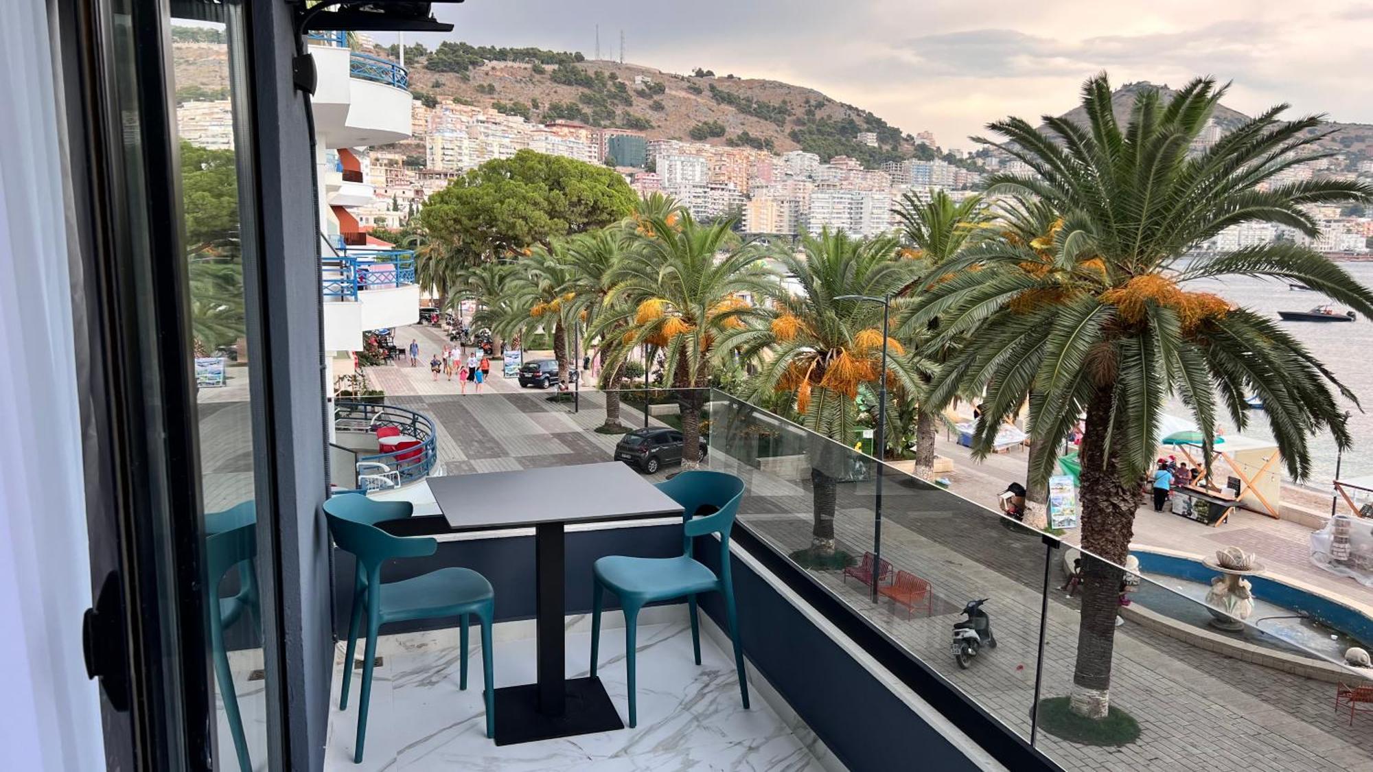 Lezet Hotel Sarande Exterior photo