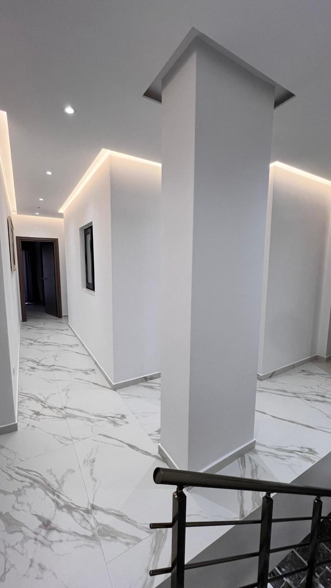 Lezet Hotel Sarande Exterior photo